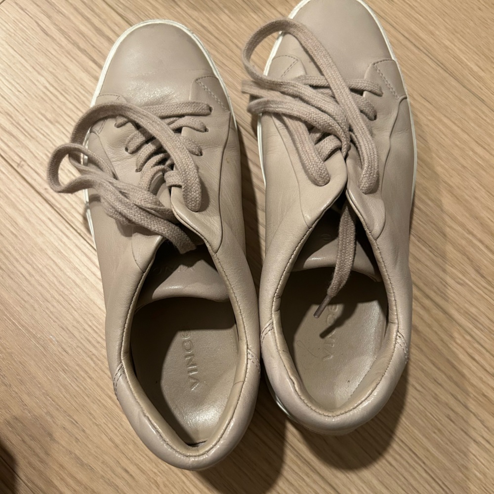Vince tan platform sneaker